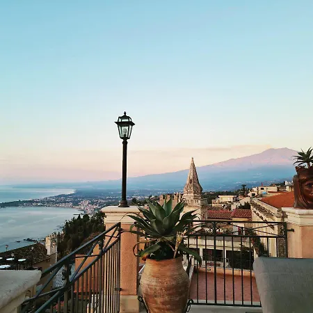 Casa Turchetti 3* Ταορμίνα